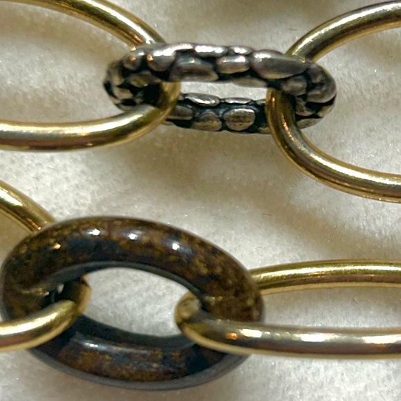 Carlisle Gold & Silver Metal Triple Chain Necklace with Pebble Brown Links NWOT - Picture 5 of 9